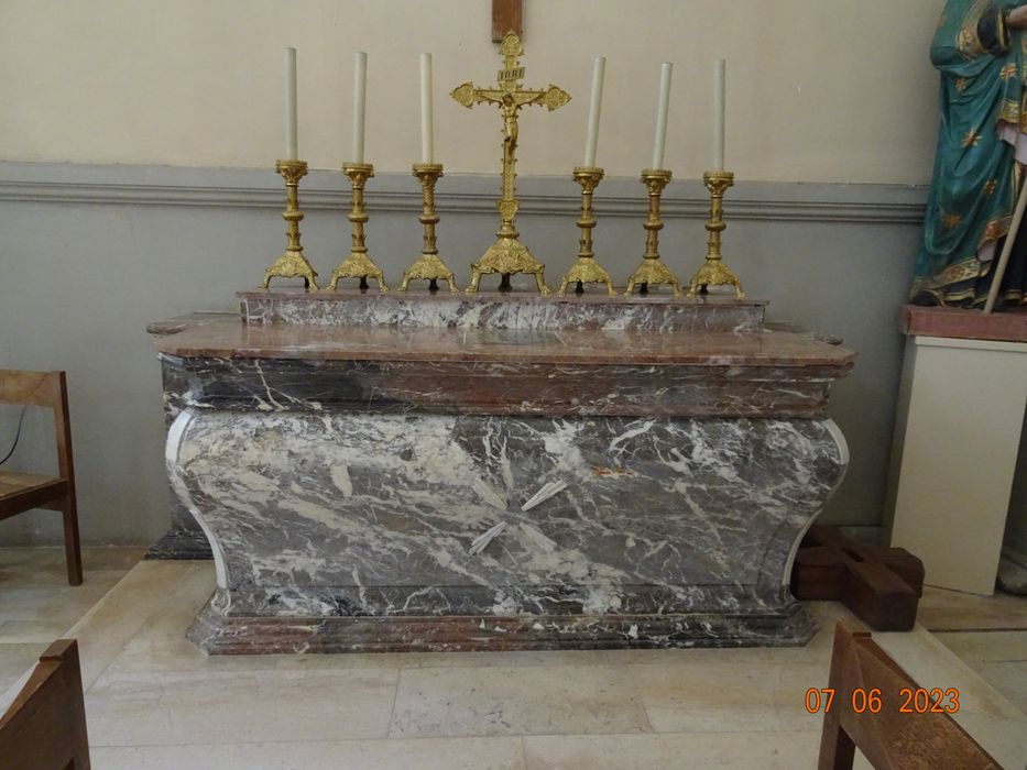 autel (maître-autel)