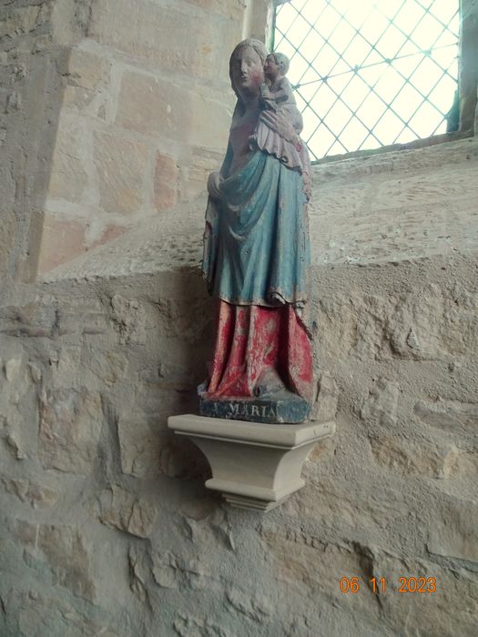 statue : Vierge à l'Enfant