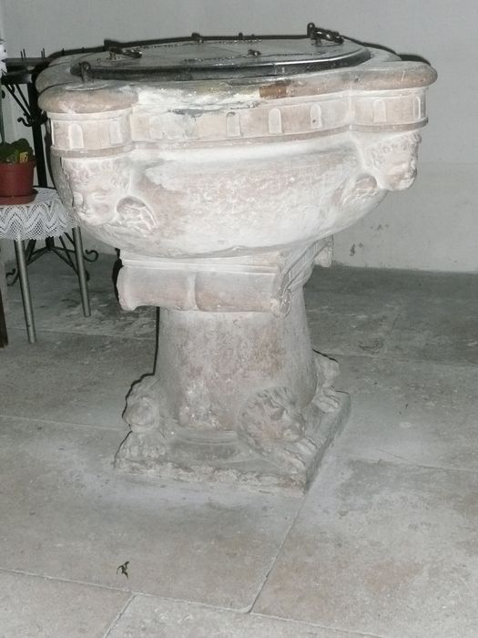 fonts baptismaux