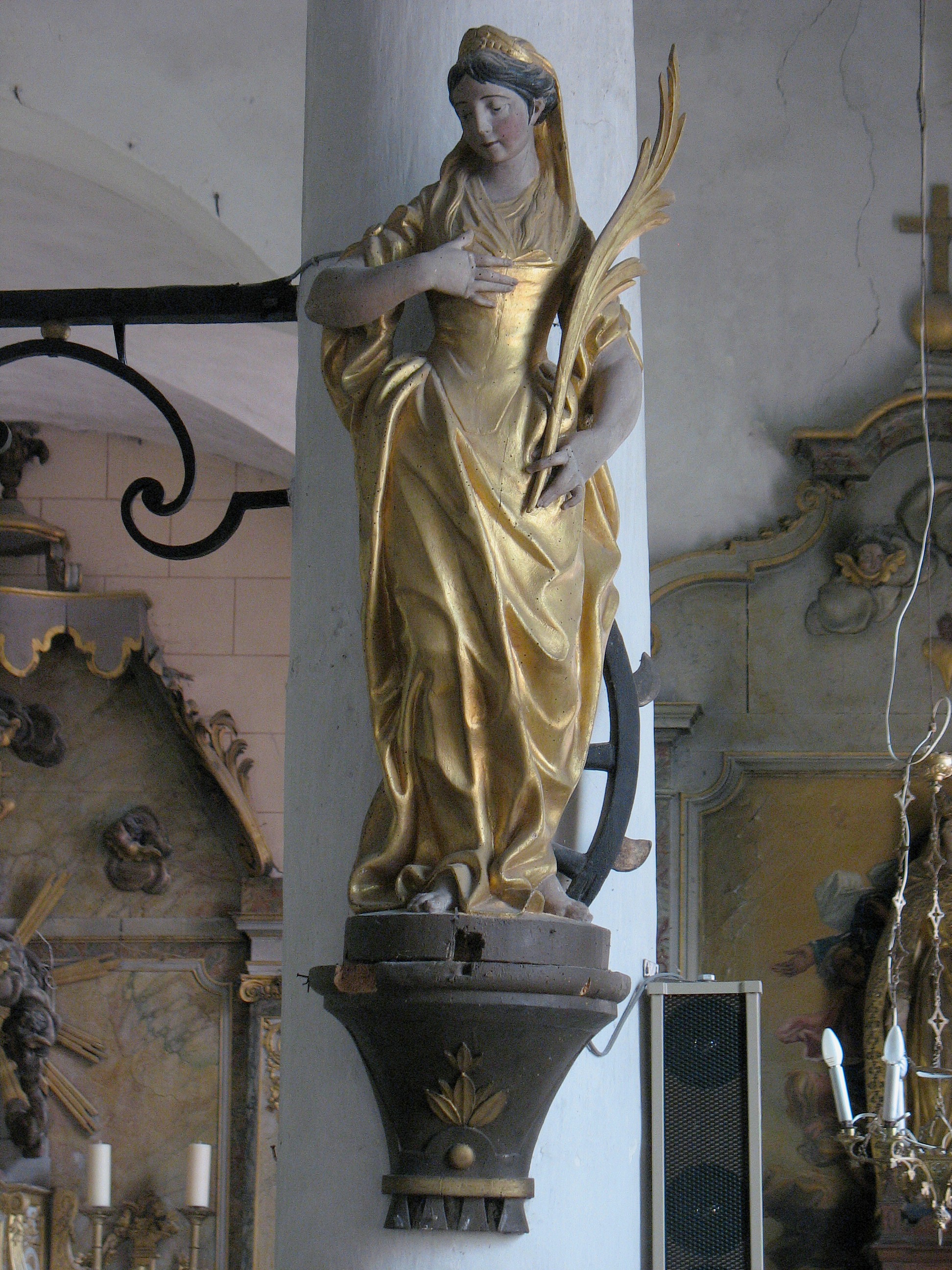 statue : Sainte-Catherine d’Alexandrie - © Ministère de la culture ; © Conseil régional de Champagne-Ardenne ; © Conseil général de la Haute-Marne
