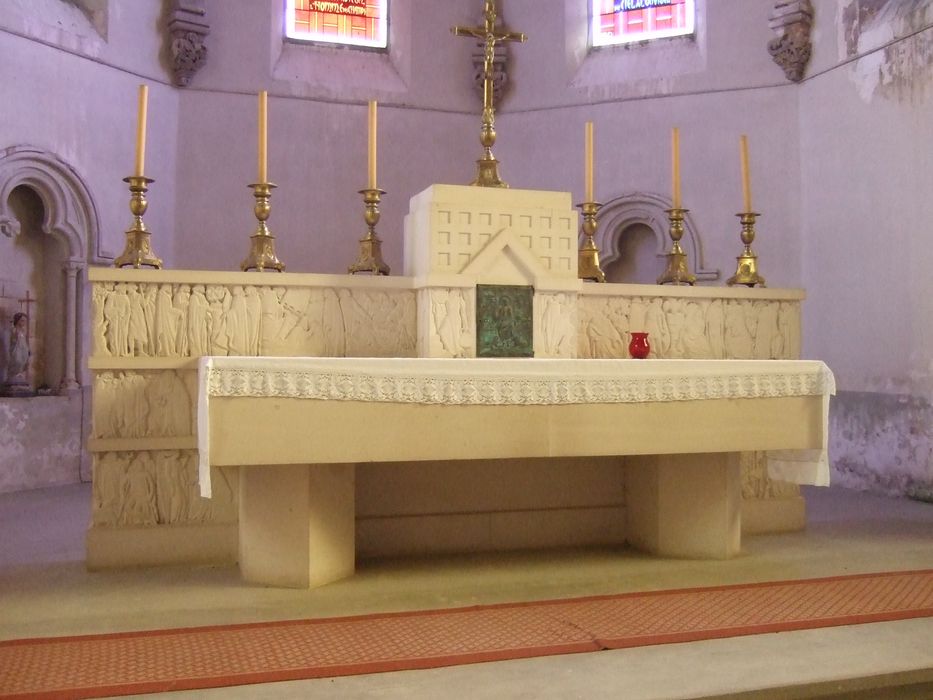 maître-autel, gradin et tabernacle