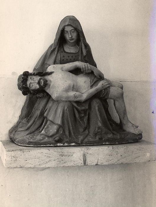 groupe sculpté : Vierge de Pitié