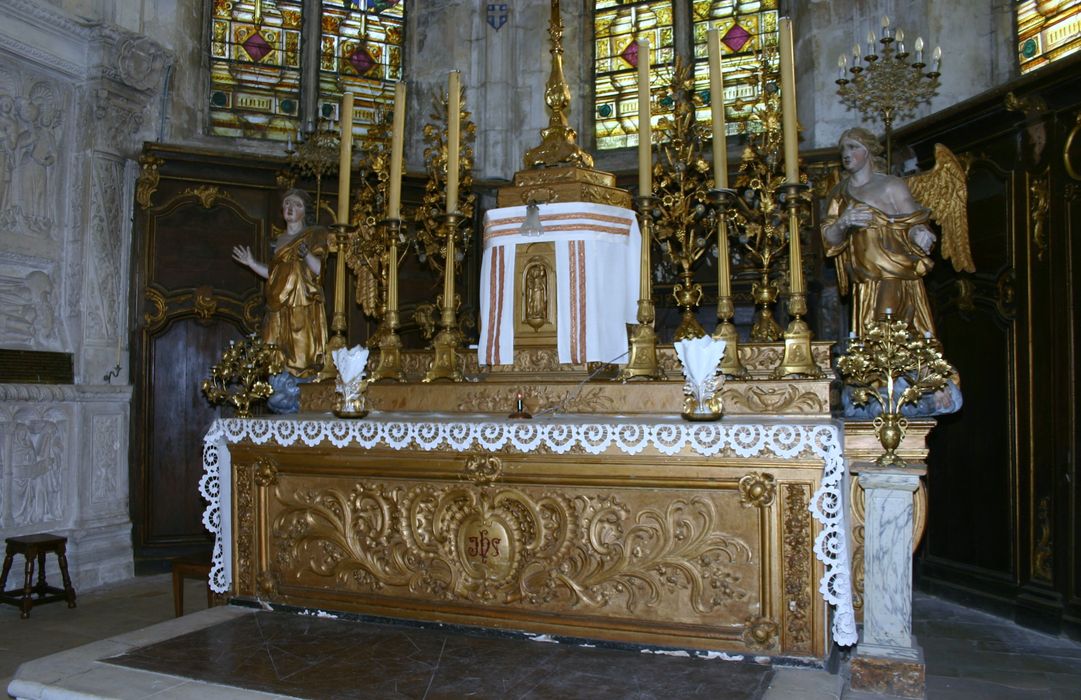 autel, tabernacle (maître-autel)