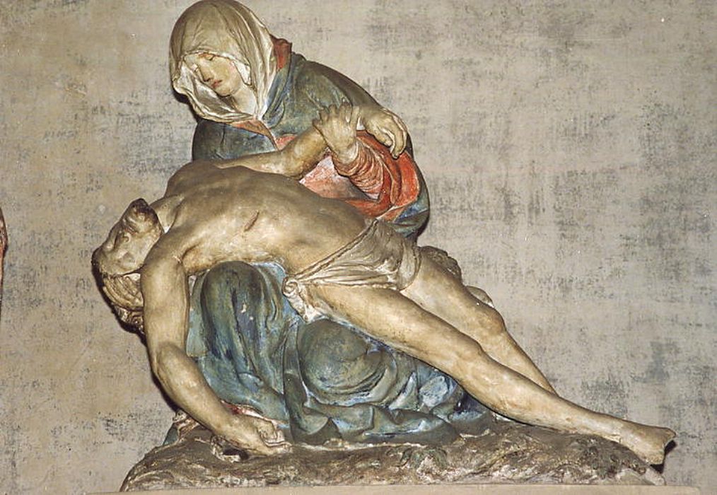 Statue : Vierge de Pitié