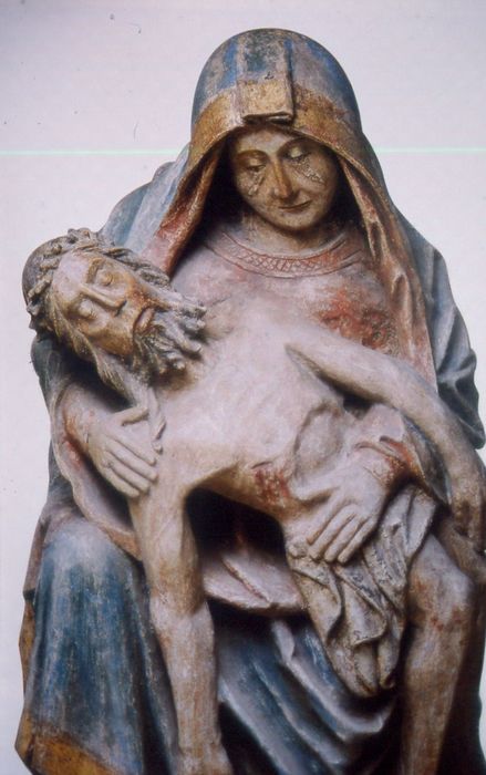 groupe sculpté : Vierge de Pitié