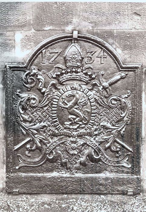 plaque de cheminée