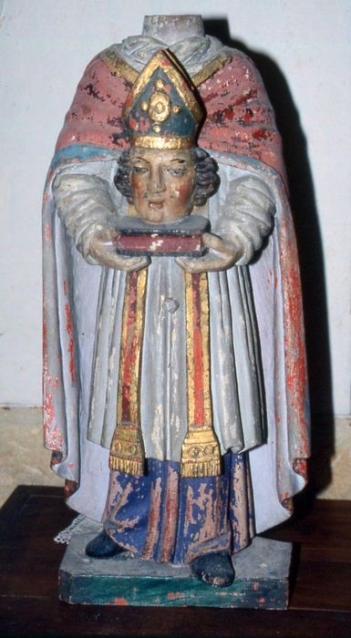 statue : Saint Denis