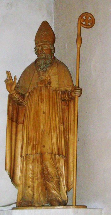 statue : Saint Evêque