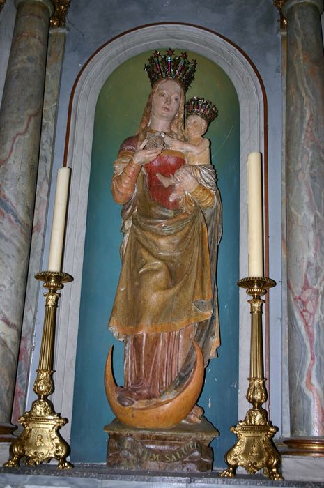 statue : Vierge à l'enfant