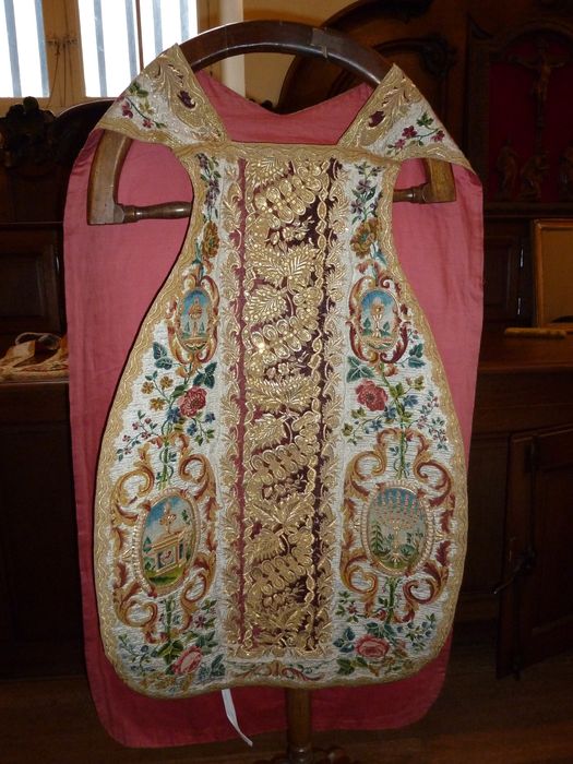 chasuble