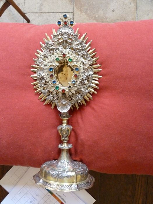 reliquaire-monstrance