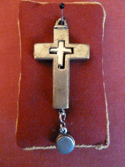 Croix pectorale de saint François-de-Sales