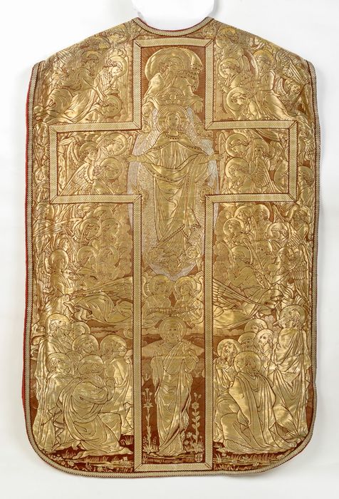 chasuble (ornement doré dit pontifical angélique) - © Ministère de la Culture (France), Conservation des antiquités et des objets d’art de la Meuse, tous droits réservés