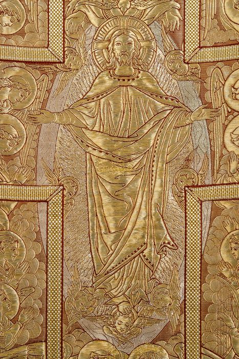 chasuble (ornement doré dit pontifical angélique), détail - © Ministère de la Culture (France), Conservation des antiquités et des objets d’art de la Meuse – Tous droits réservés