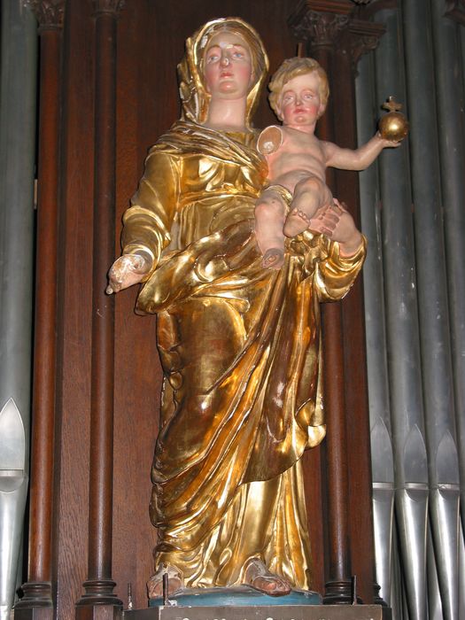 statue : Vierge à l'Enfant - © Ministère de la Culture (France), Conservation des antiquités et des objets d’art de la Meuse – Tous droits réservés