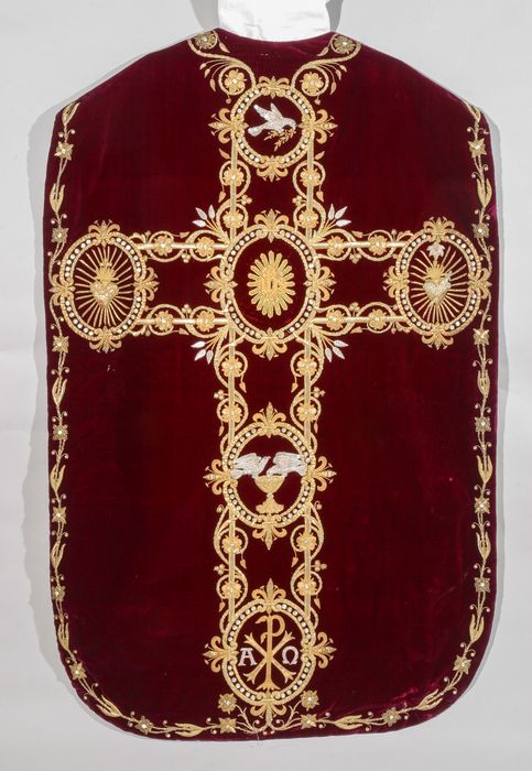 chasuble (ornement rouge), avant