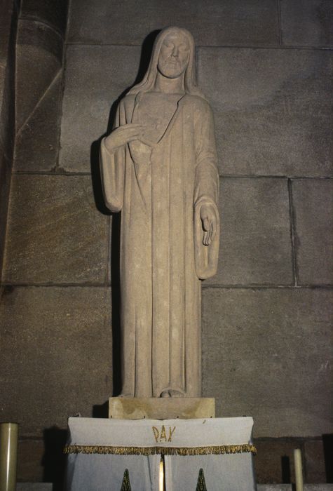 statue : Sacré-Cœur