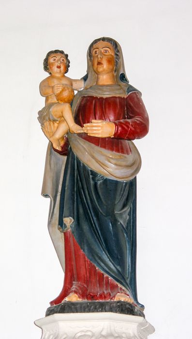 statue : Vierge à l'Enfant