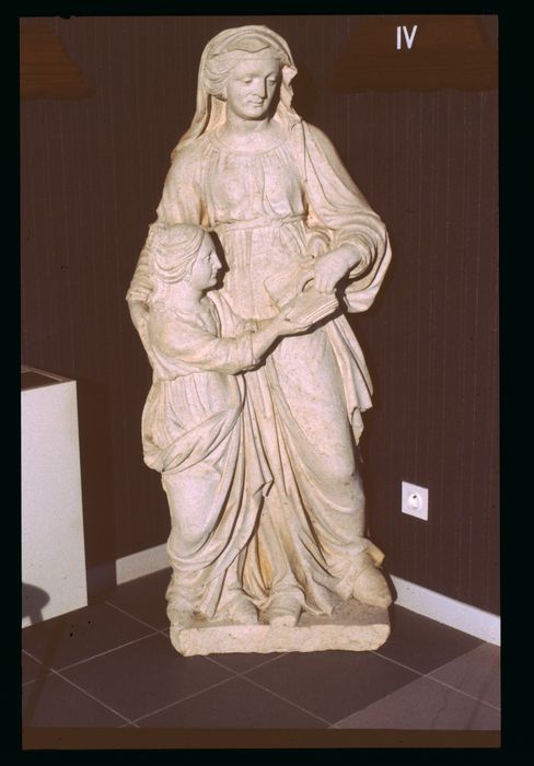 groupe sculpté : Sainte Anne et la Vierge - © Ministère de la Culture (France), Conservation des antiquités et des objets d’art de la Meuse, tous droits réservés