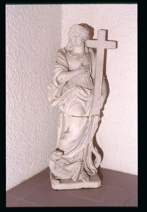 statue : Sainte Marguerite - © Ministère de la Culture (France), Conservation des antiquités et des objets d’art de la Meuse, tous droits réservés