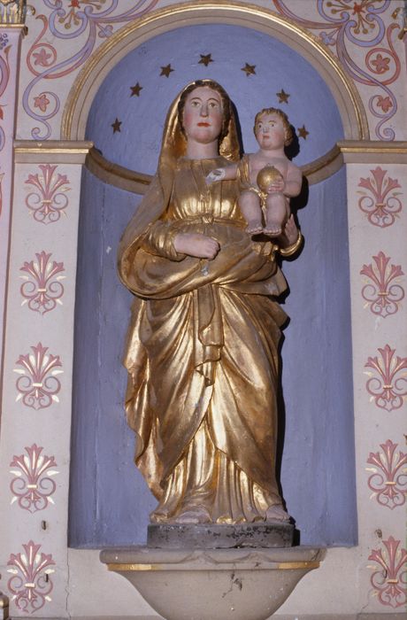 statue : Vierge à l'Enfant