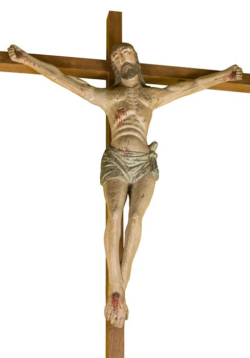 statue : Christ en croix