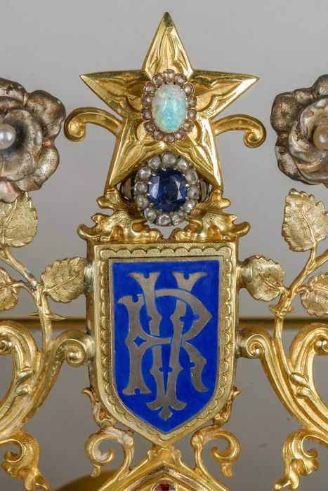 couronne, détail