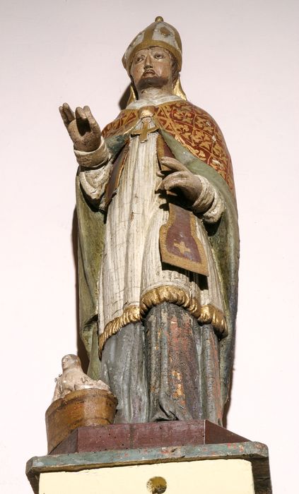 statue : Saint Nicolas