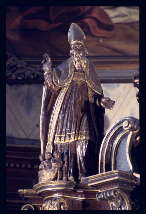 statue Saint Nicolas