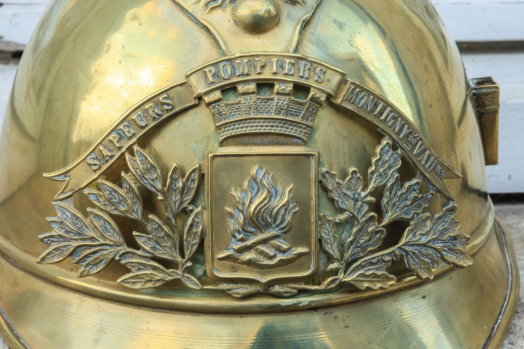 casques de pompier, détail
