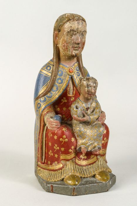 statuette : Notre-Dame d'Iré-les-Près