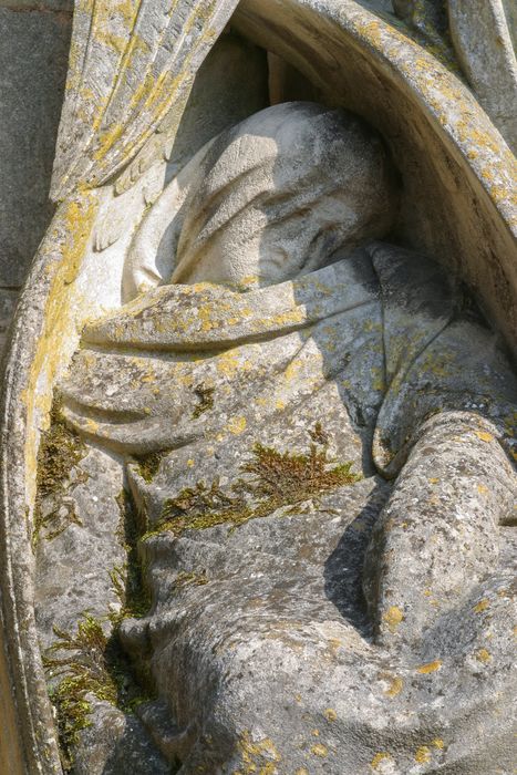 tombeau (tombe) de la famille François, dite à l'ange de Résurrection, détail