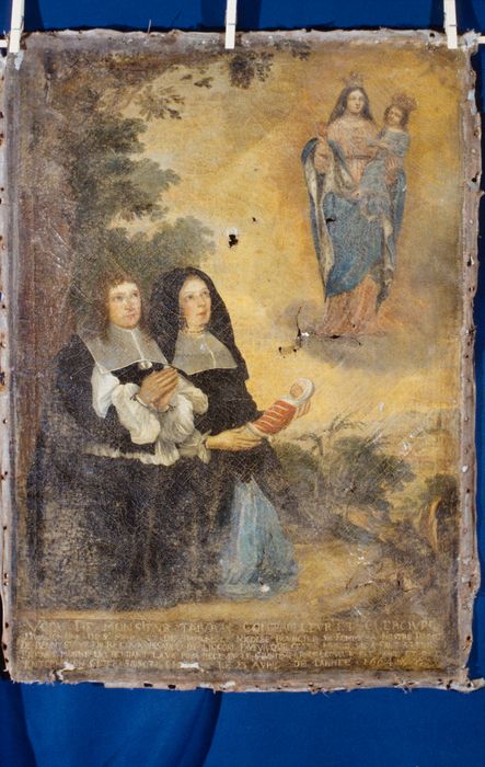 ex-voto : Deux donateurs agenouillés au pied de Notre-Dame de Benoîte-Vaux - © Ministère de la Culture (France), Conservation des antiquités et des objets d’art de la Meuse - Tous droits réservés