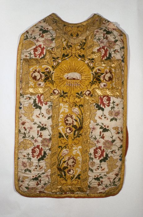 chasuble - © Ministère de la Culture (France), Conservation des antiquités et des objets d’art de la Meuse – Tous droits réservés