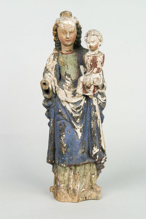 statuette : Vierge à l'Enfant - © Ministère de la Culture (France), Conservation des antiquités et des objets d’art de la Meuse – Tous droits réservés