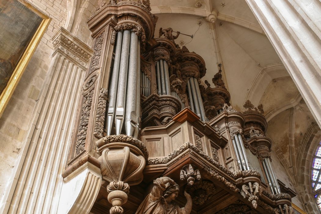 orgue de chœur, vue partielle