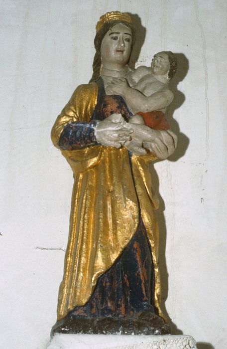 statue : Vierge à l'Enfant