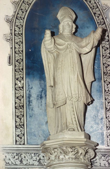 statue : Saint Hilaire