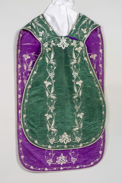 chasuble réversible - © Ministère de la Culture (France), Conservation des antiquités et des objets d’art de la Meuse - Tous droits réservés