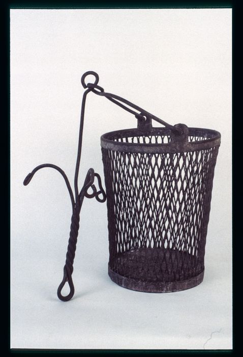 panier en fer n°1