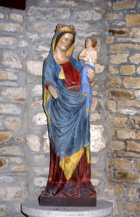 statue : Vierge à l'Enfant - © Ministère de la Culture (France), Conservation des antiquités et des objets d’art du Morbihan, tous droits réservés