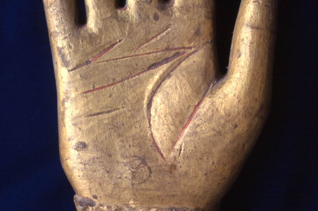 Bras-reliquaire, détail - © Ministère de la Culture (France), Conservation des antiquités et des objets d’art du Morbihan, tous droits réservés