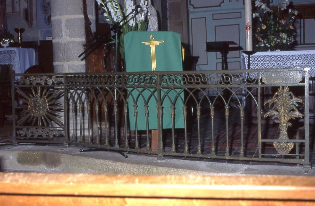 clôture de choeur (table de communion) - © Ministère de la Culture (France), Conservation des antiquités et des objets d’art du Morbihan, tous droits réservés