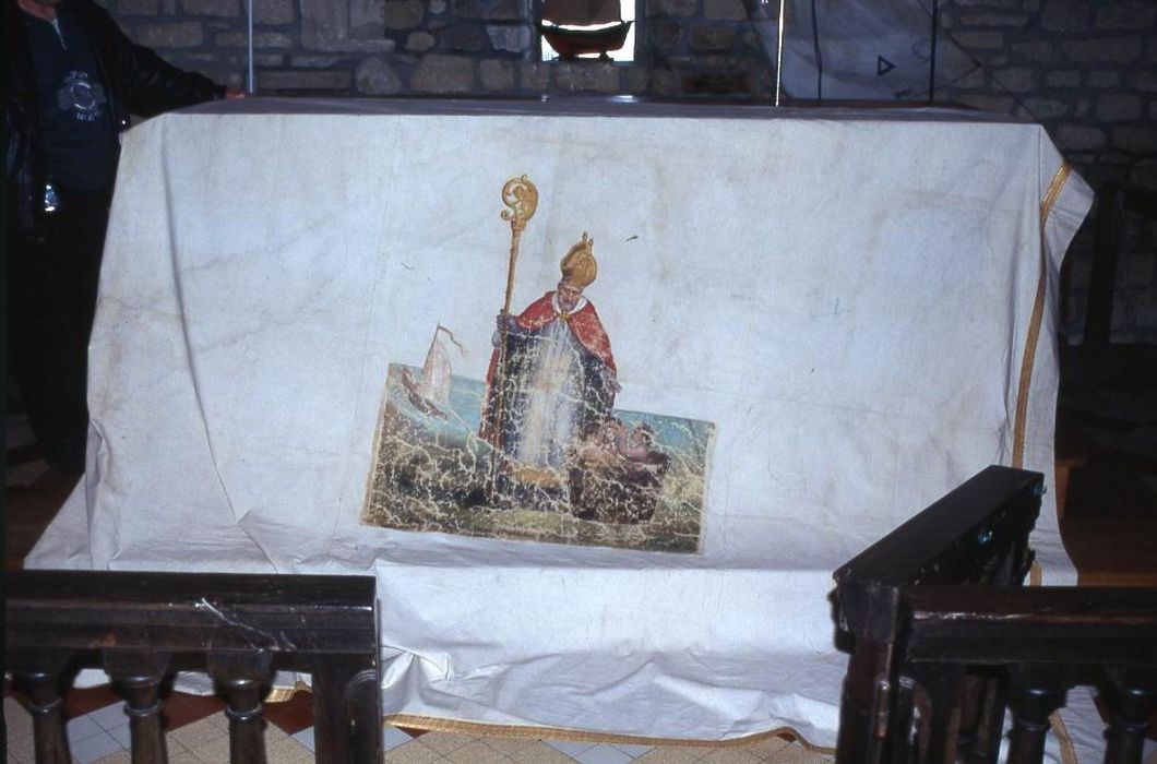 bannière de procession : Saint Nicolas et les trois enfants dans le baquet - © Ministère de la Culture (France), Conservation des antiquités et des objets d’art du Morbihan, tous droits réservés