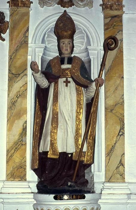 statue : Saint Mélaine