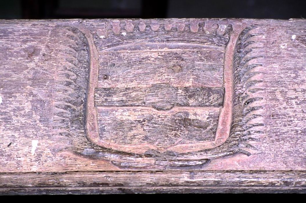 banc de famille (banc seigneurial), détail - © Ministère de la Culture (France), Conservation des antiquités et des objets d’art du Morbihan, tous droits réservés