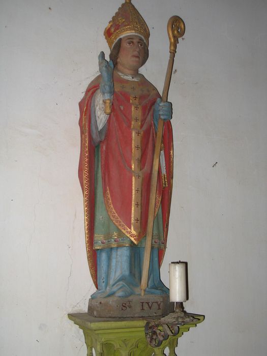 statue : Saint Ivy ou Divy - © Ministère de la Culture (France), Conservation des antiquités et des objets d’art du Morbihan, tous droits réservés
