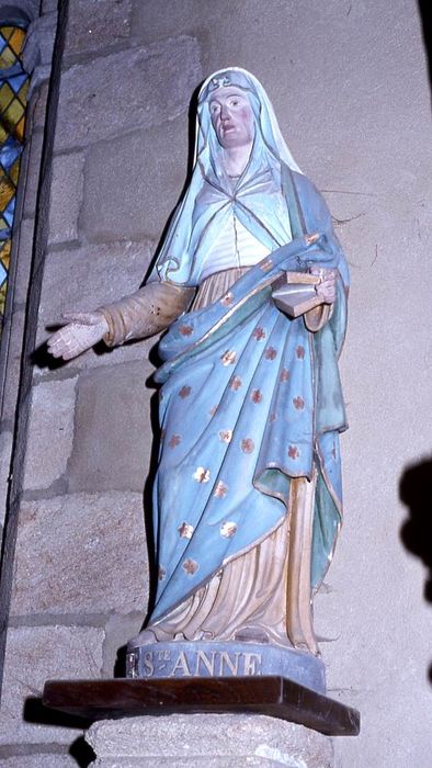 Statue : Sainte Anne