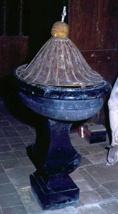 fonts baptismaux - © Ministère de la Culture (France), Conservation des antiquités et des objets d’art du Morbihan, tous droits réservés