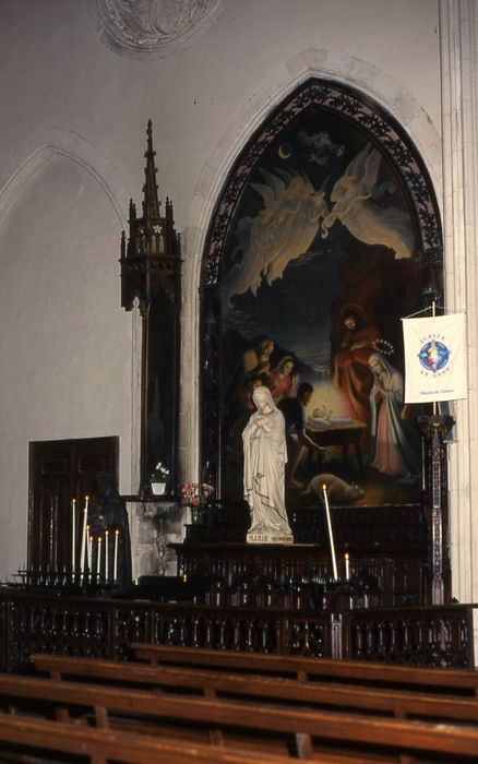 retable latéral sud et son tableau : Adoration des bergers - © Ministère de la Culture (France), Conservation des antiquités et des objets d’art du Morbihan, tous droits réservés
